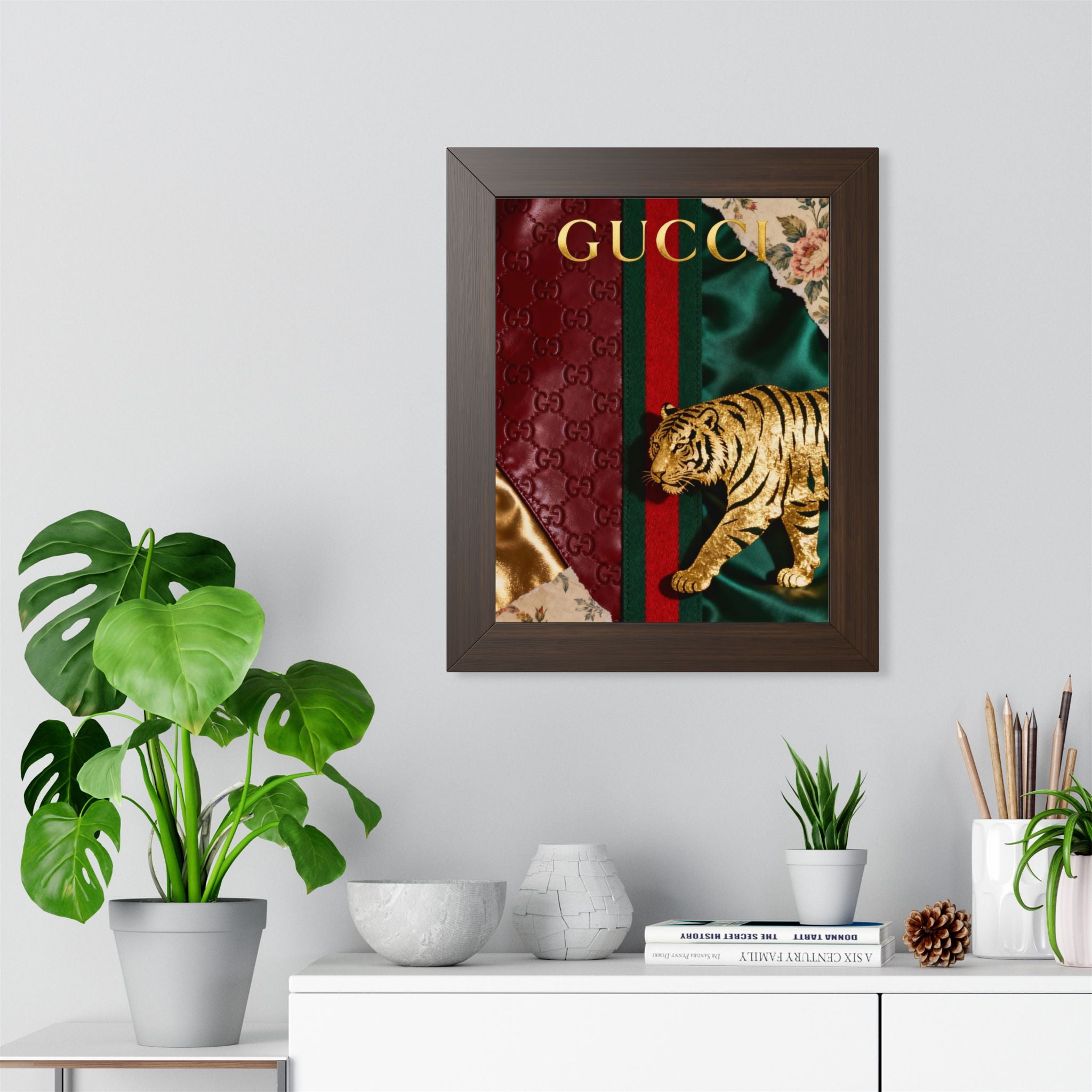 Framed Poster gucci
